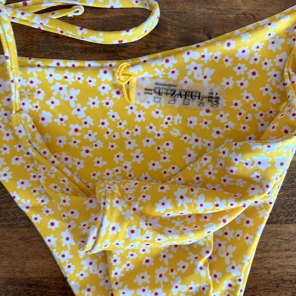 Zaful bikini bottoms. - Picture 4 of 6